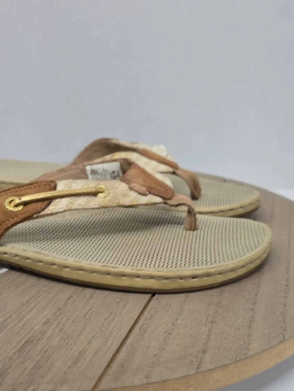 Sperry Tan Cream & Gold Braided Thong Sandals Womens Size 9.5 - Picture 4 of 16